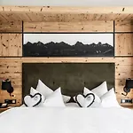 Hotel Klosterbraeu 5*