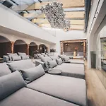 Hotel Klosterbraeu 5*