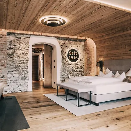 Klosterbraeu Hotel 5*