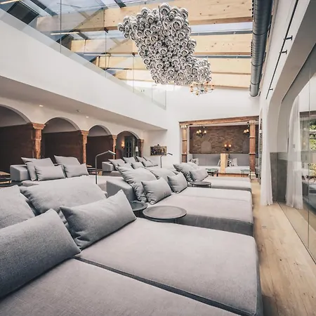 Hotel Klosterbraeu 5*