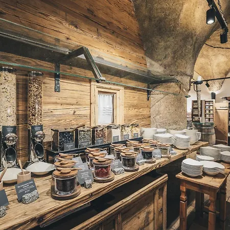 Hotel Klosterbraeu 5*