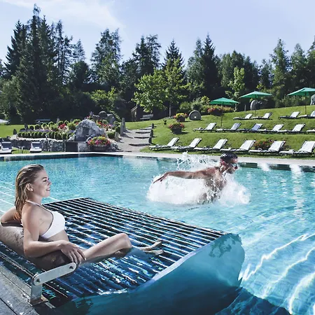 מלון Klosterbraeu 5*