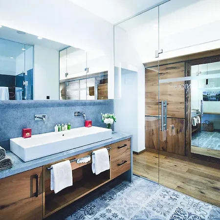 Отель Klosterbraeu Зеефельд в Тироле